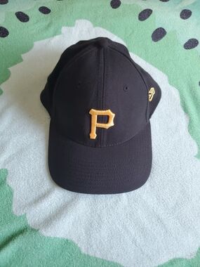 New Era Black Pittsburgh Pirates Baseball Hat